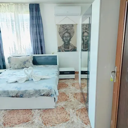 Rooms More