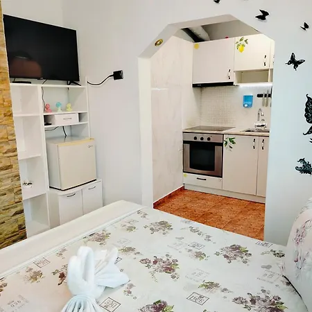Rooms More Sozopol