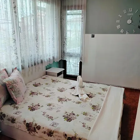 Rooms More Sozopol