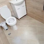 Rooms More Δωμάτια σε οικογενειακή κατοικία Σωζόπολη