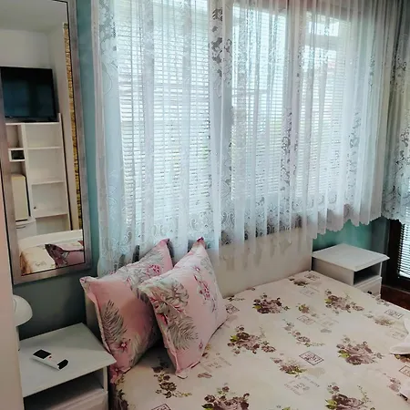 Pansiyon Rooms More *
