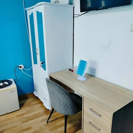 Rooms More 홈스테이 소조폴