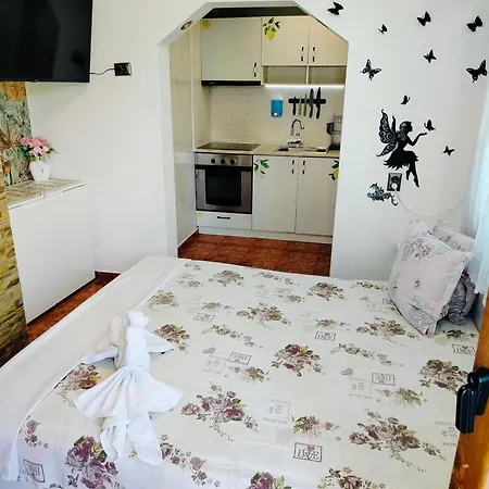 Rooms More 홈스테이 소조폴