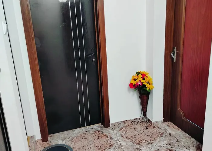 Rooms More בית אירוח